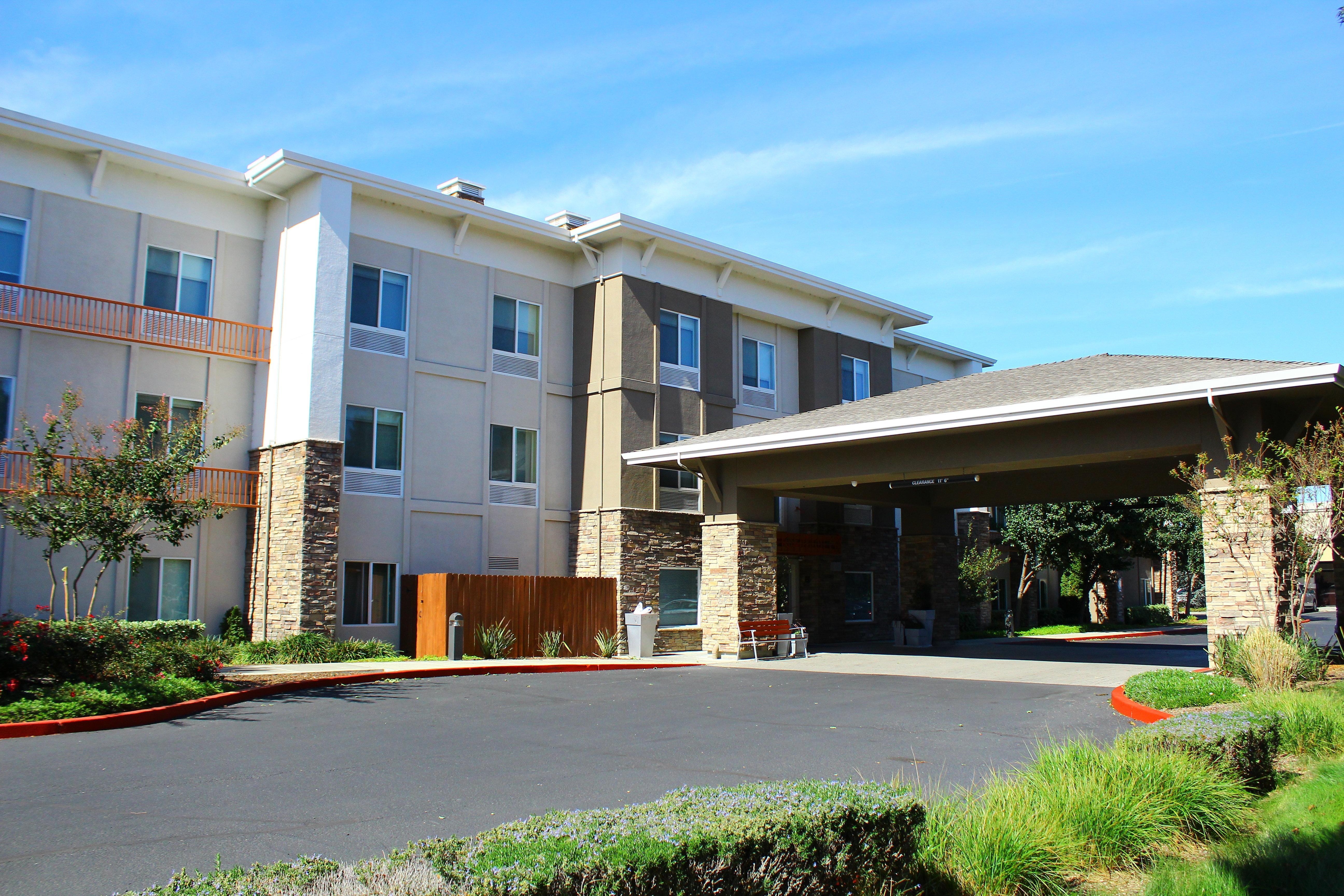 Holiday Inn Express Hotel & Suites Napa Valley-American Canyon By Ihg Dış mekan fotoğraf